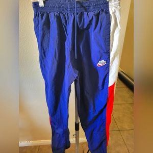 Nike windbreaker pants size women's small